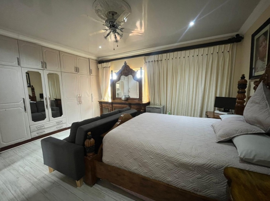 14 Bedroom Property for Sale in Haven Hills Eastern Cape